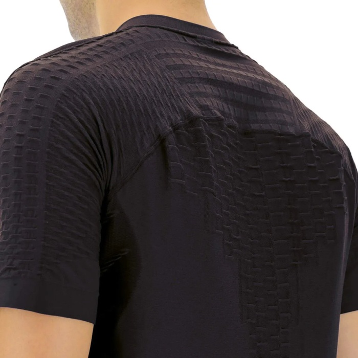 UYN Run Fit OW shirt - Blackboard (H) - Image 5