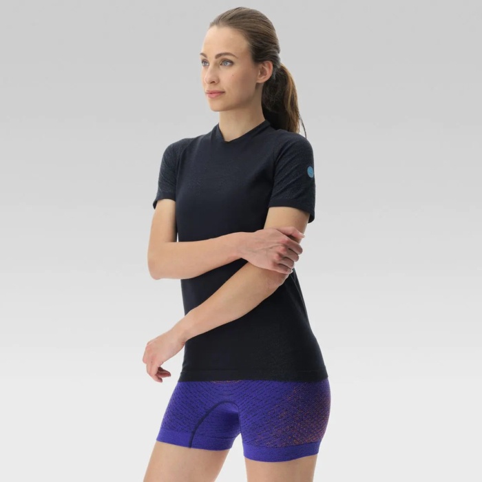UYN Running Exceleration OW shirt - Black/Iron (D) - Image 2